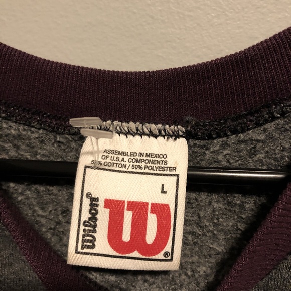 Vintage Wilson sweater - Picture 2 of 3